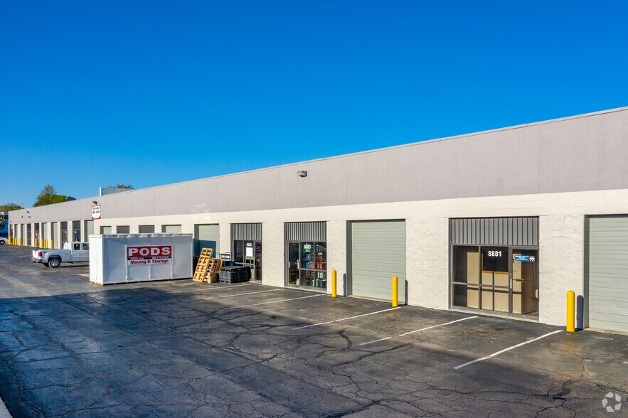 More Photos Of 8861-8899 Lenexa Dr, Overland Park Warehouse For Lease