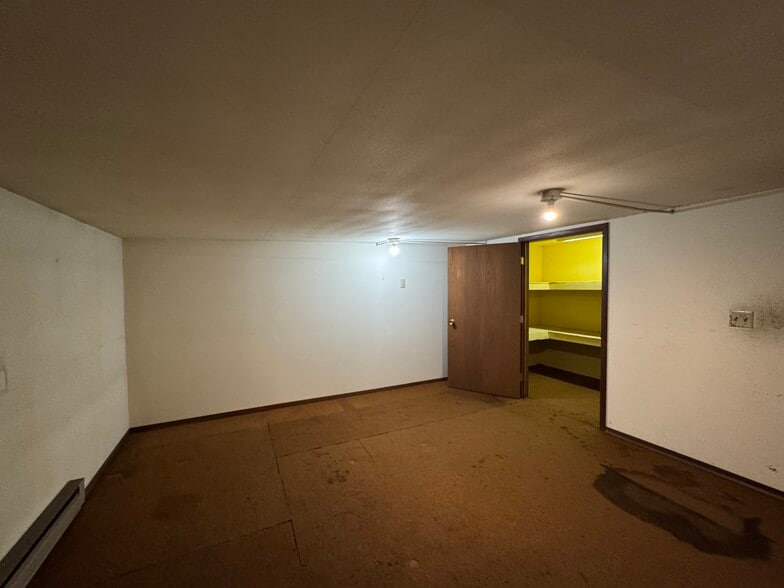 More Photos Of ,  Unknown For Sale