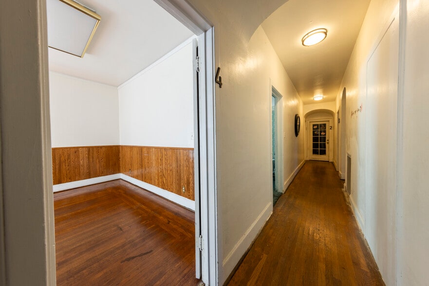 More Photos Of 322 B St, Marysville Apartments For Sale