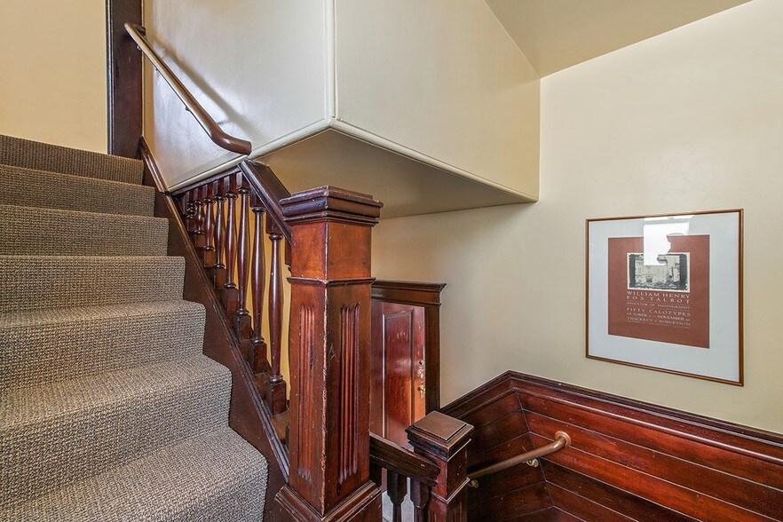 More Photos Of 2266 Union St, San Francisco Office For Lease