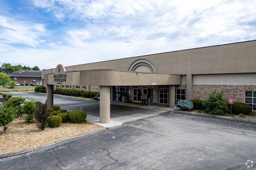 More Photos Of 420 W Morris Blvd, Morristown Medical For Lease