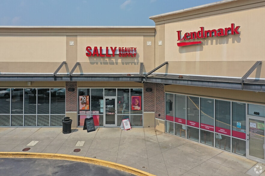 More Photos Of 360-430 E Hanes Mill Rd, Winston-Salem Unknown For Lease