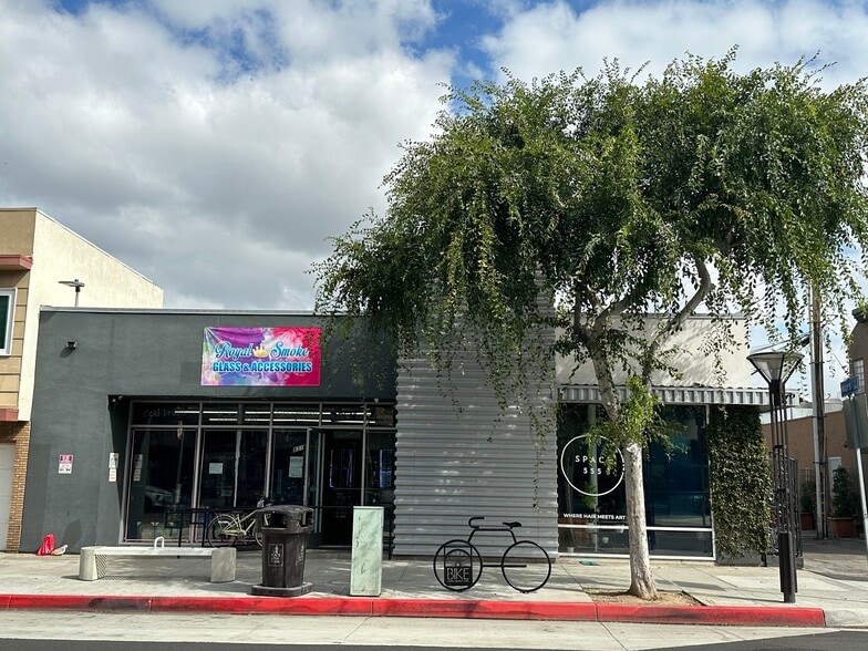 More Photos Of 827-833 E 4th St, Long Beach Storefront Retail Office For Lease