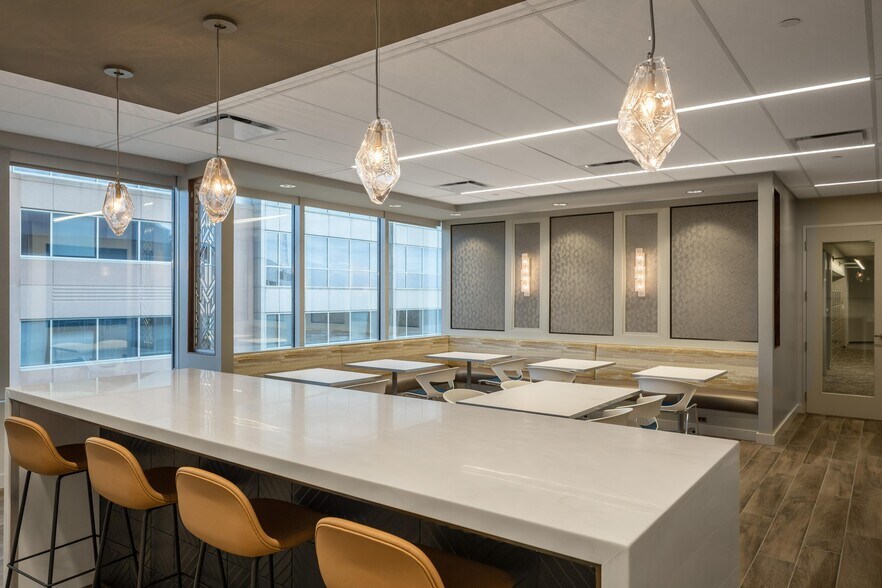 More Photos Of 445 North Blvd, Baton Rouge Office For Lease