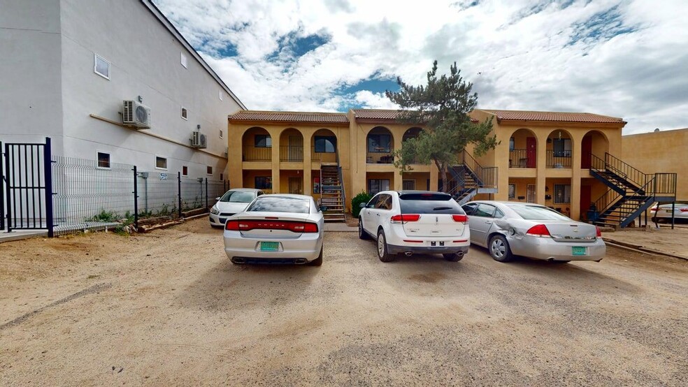 More Photos Of 12708 Copper Ave NE, Albuquerque Multifamily For Sale