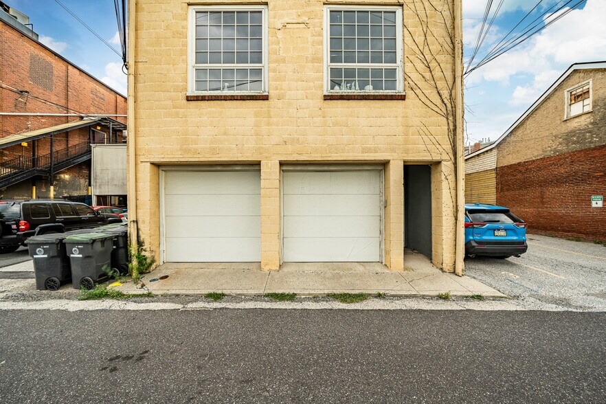 More Photos Of 235 Bridge St, Phoenixville Storefront Retail Residential For Sale