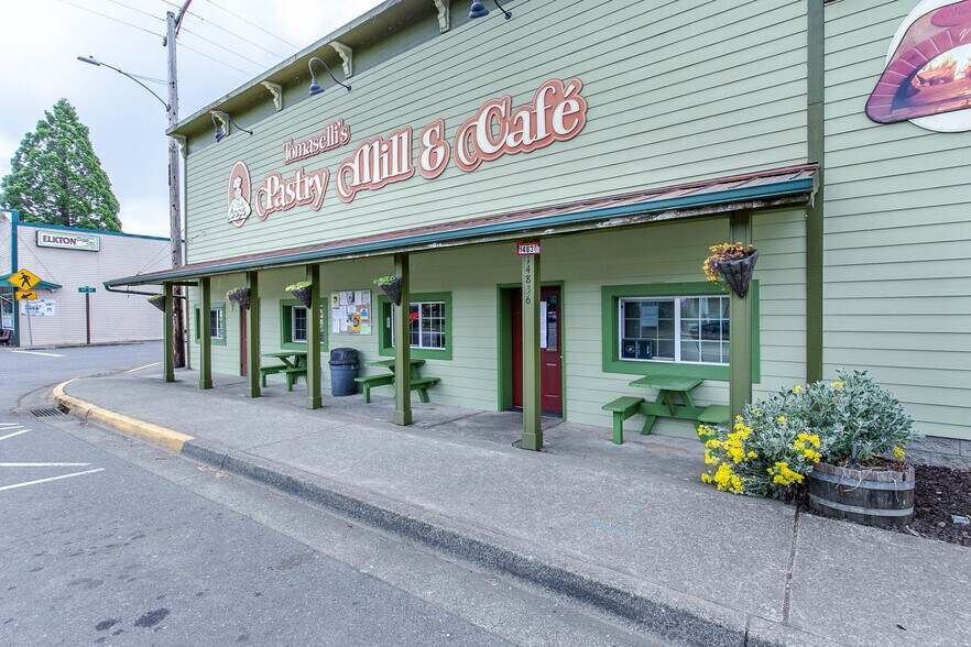 More Photos Of 14836 OR-38, Elkton Restaurant For Sale
