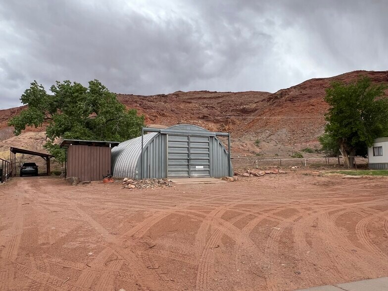 More Photos Of 195 E 200 N, Moab Specialty For Sale