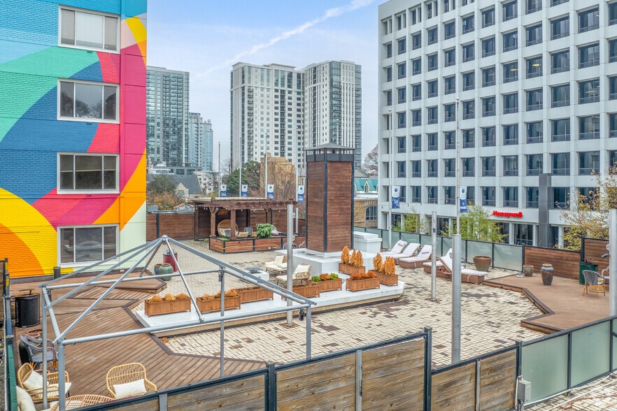 More Photos Of 710 Peachtree St NE, Atlanta Apartments For Lease