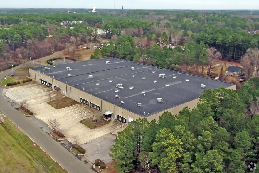 More Photos Of 2525 Whilden Dr, Durham Distribution For Lease