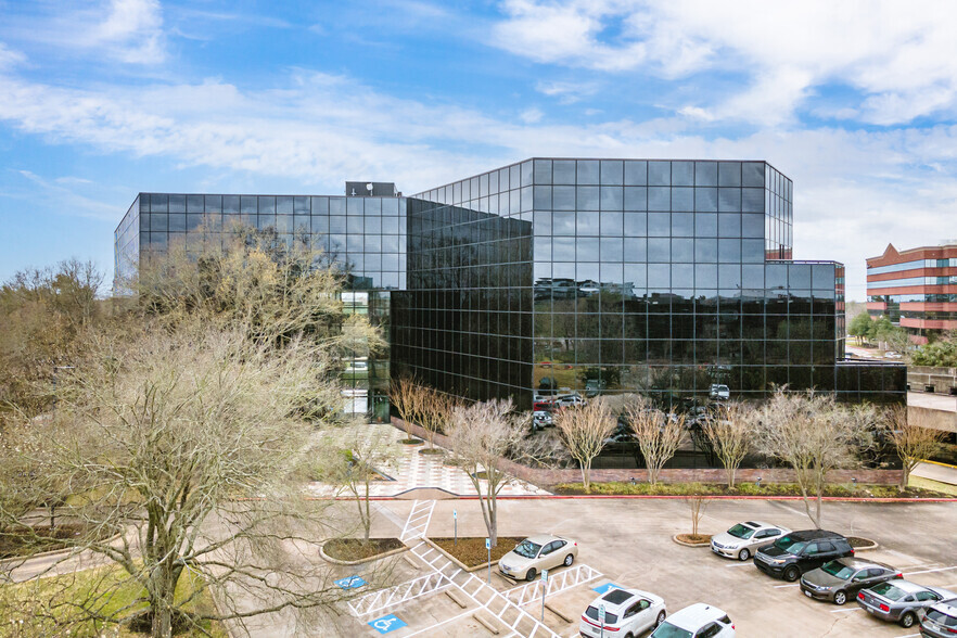 Primary Photo Of 3200 Wilcrest Dr, Houston Office For Lease