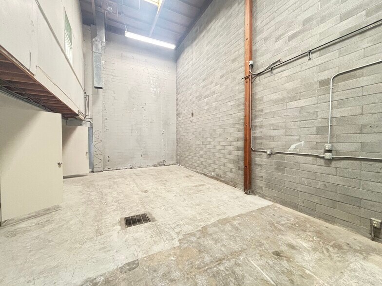 More Photos Of 3450 3rd St, San Francisco Industrial For Sale