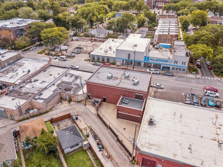 More Photos Of 4650-52 Lawrence, Chicago Office For Sale