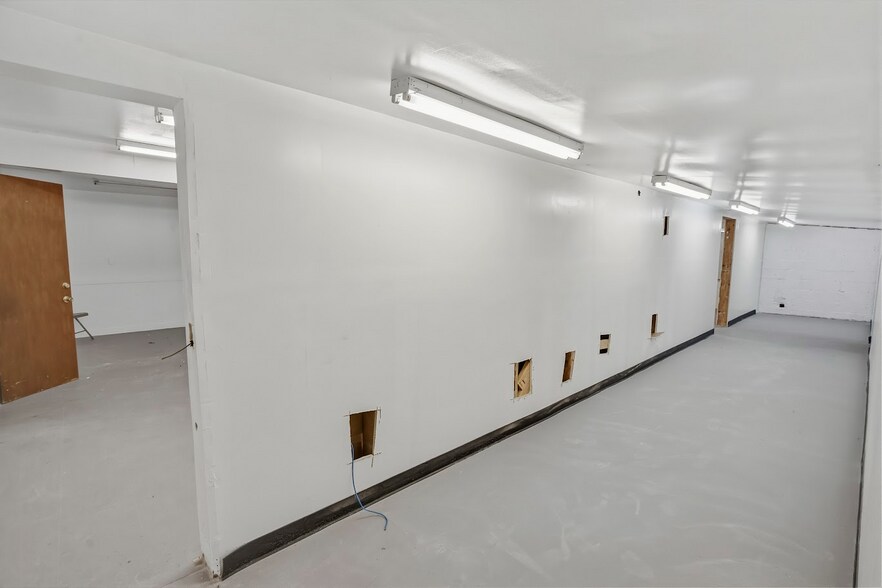 More Photos Of 50 Clara St, Landisville Warehouse For Sale