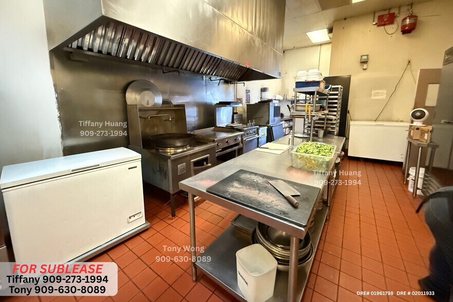 More Photos Of 4110 N Harbor Blvd, Fullerton Storefront For Lease