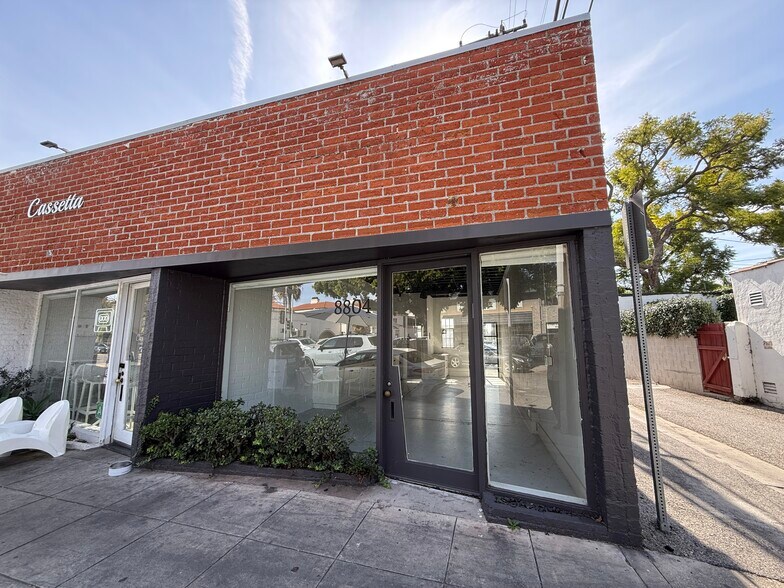 More Photos Of 8804 Charleville, Beverly Hills Storefront For Lease