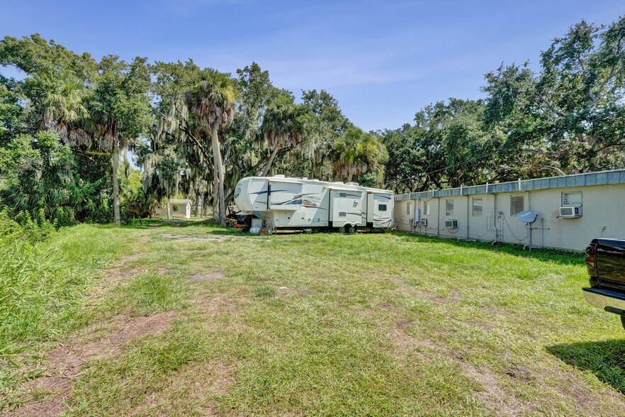 More Photos Of , Moore Haven Multifamily For Sale