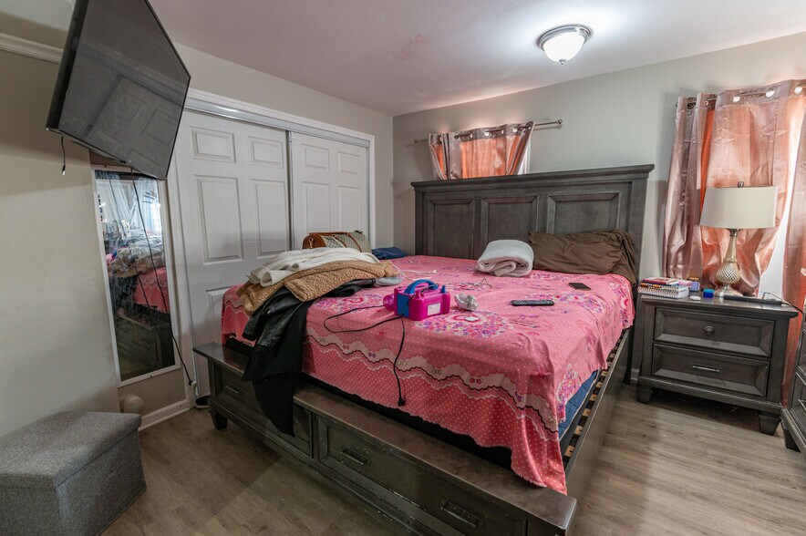 More Photos Of 1015 W Hamilton St, Allentown Multifamily For Sale