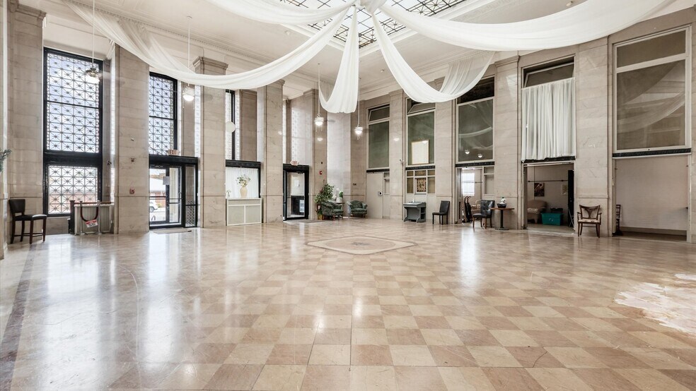 More Photos Of 85 E Main St, Newark Freestanding For Sale