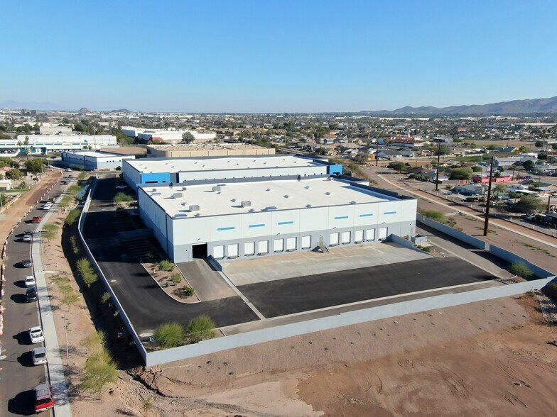More Photos Of 1900 Encinas ln, Phoenix Unknown For Lease