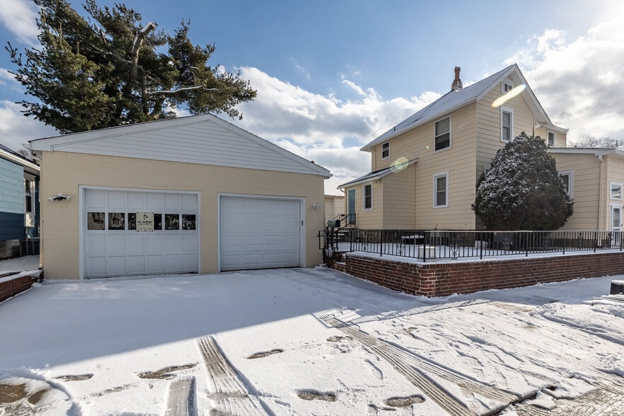 More Photos Of 1017 Market St, Gloucester City Medical For Sale