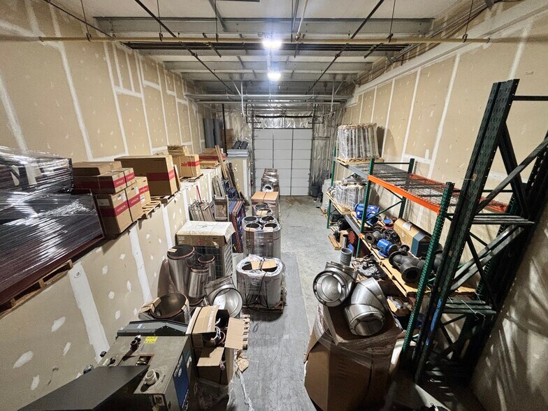 More Photos Of 1610 Professional Blvd, Crofton Flex For Lease