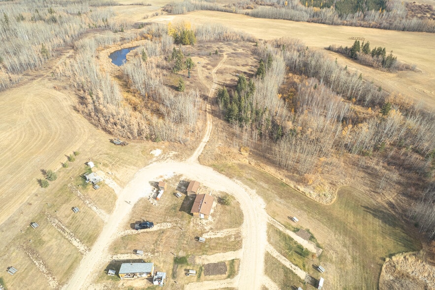 More Photos Of 56309 Range 13 rd, Onoway Trailer Camper Park For Sale