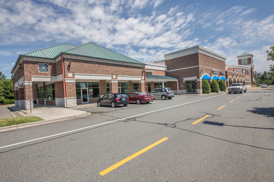 More Photos Of 237 Mt Holly-Huntersville Rd, Charlotte Unknown For Lease