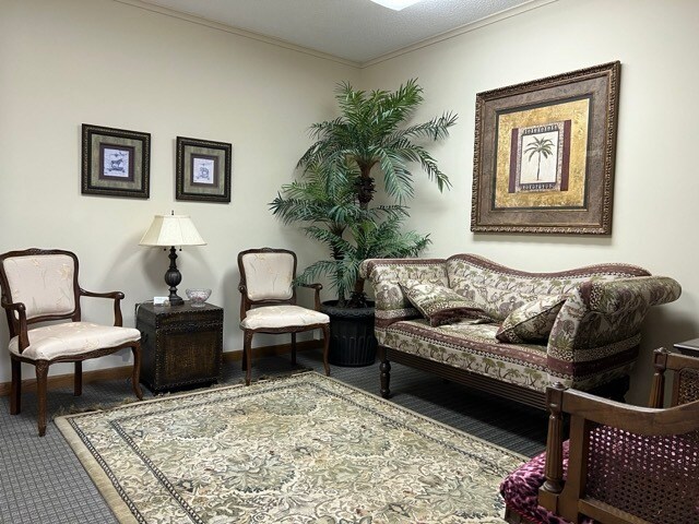 More Photos Of 600 Houze Way, Roswell Office Residential For Lease