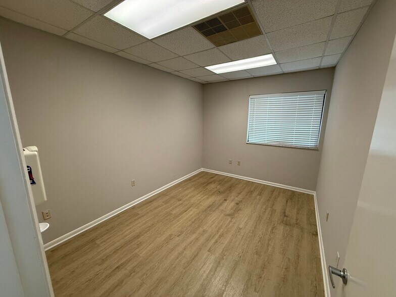 More Photos Of 1034 NW 57th St, Gainesville Medical For Lease