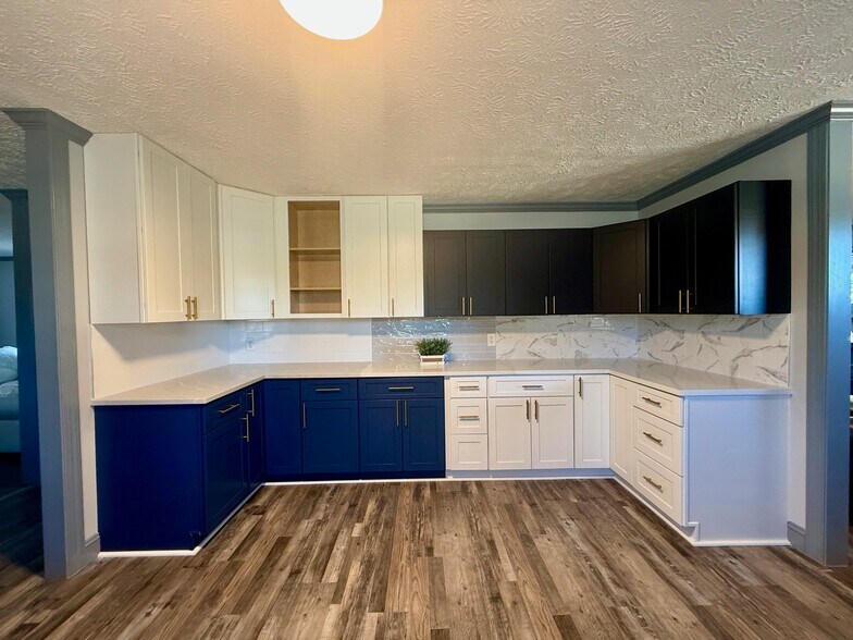More Photos Of 3840-3850 Legion Rd, Hope Mills Storefront Retail Office For Sale
