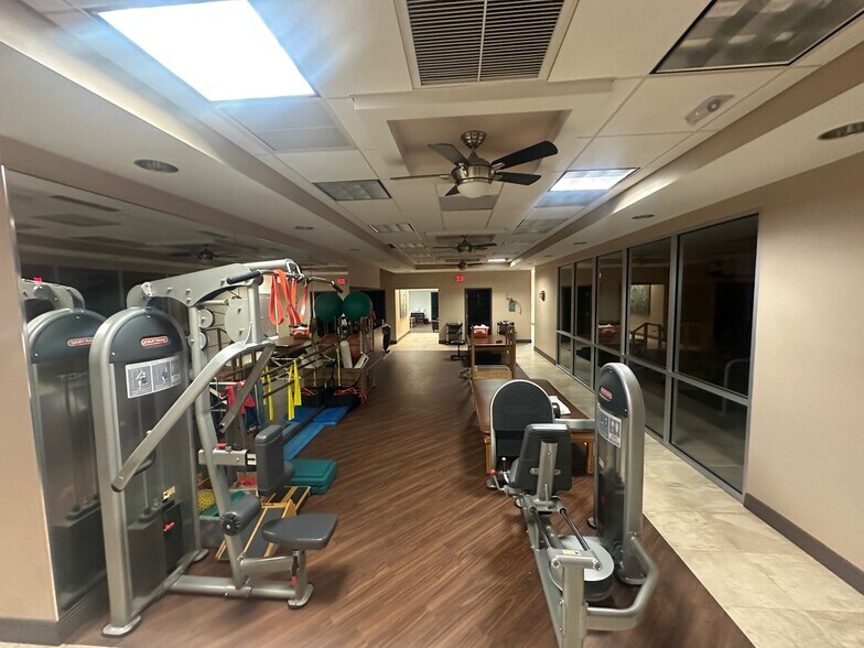 More Photos Of 3111 W Boynton Beach Blvd, Boynton Beach Medical For Sale