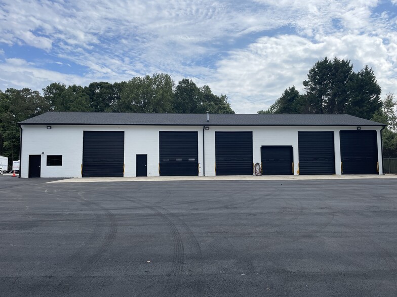 Primary Photo Of 248 Old Atlanta Rd, Stockbridge Service For Lease