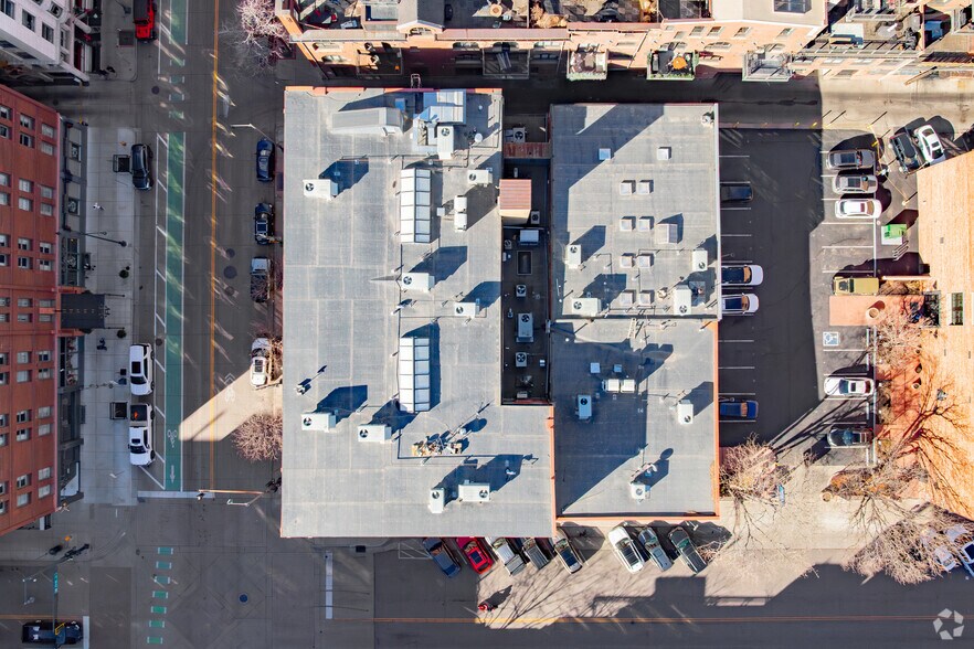 More Photos Of 1601 17th St, Denver Office For Sale