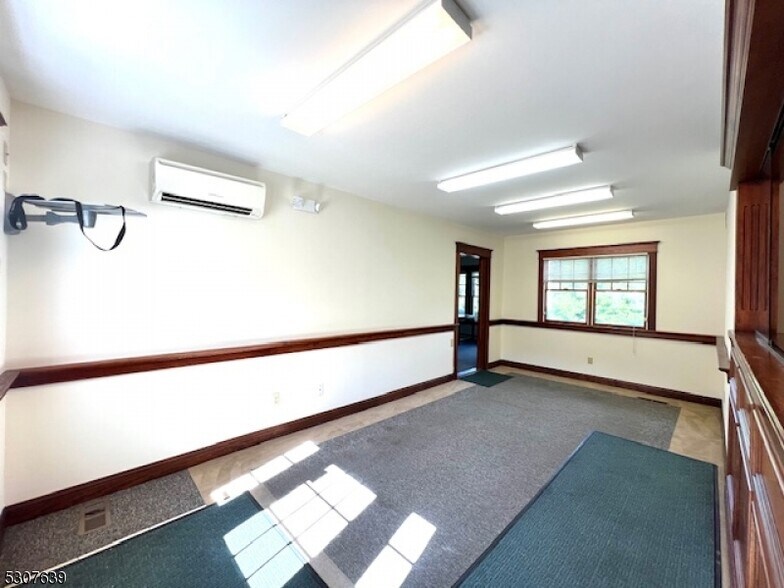 More Photos Of 165 State Rt 23, Franklin Healthcare For Sale