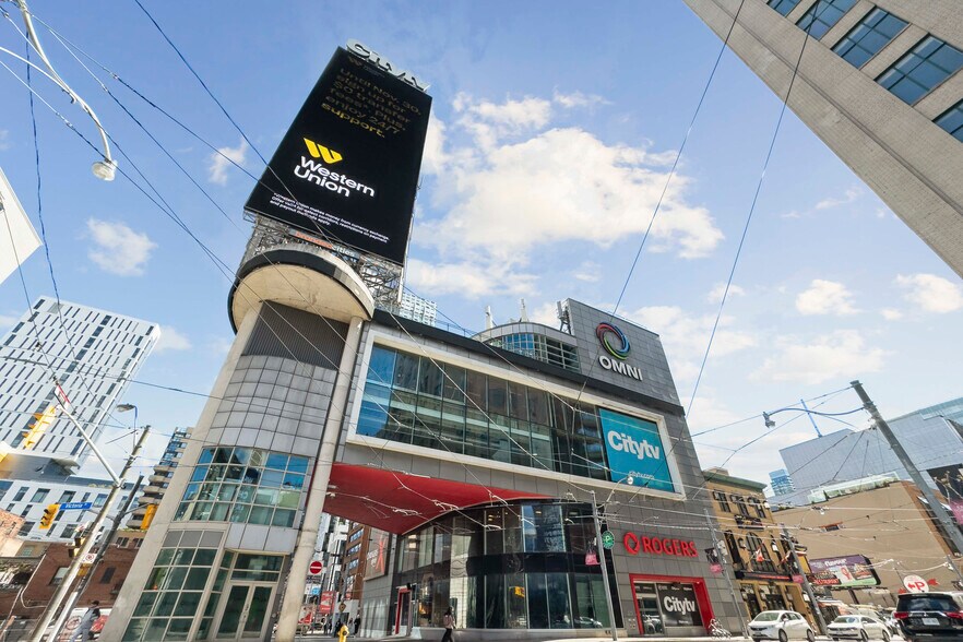 More Photos Of 33 Dundas St E, Toronto Office For Sale