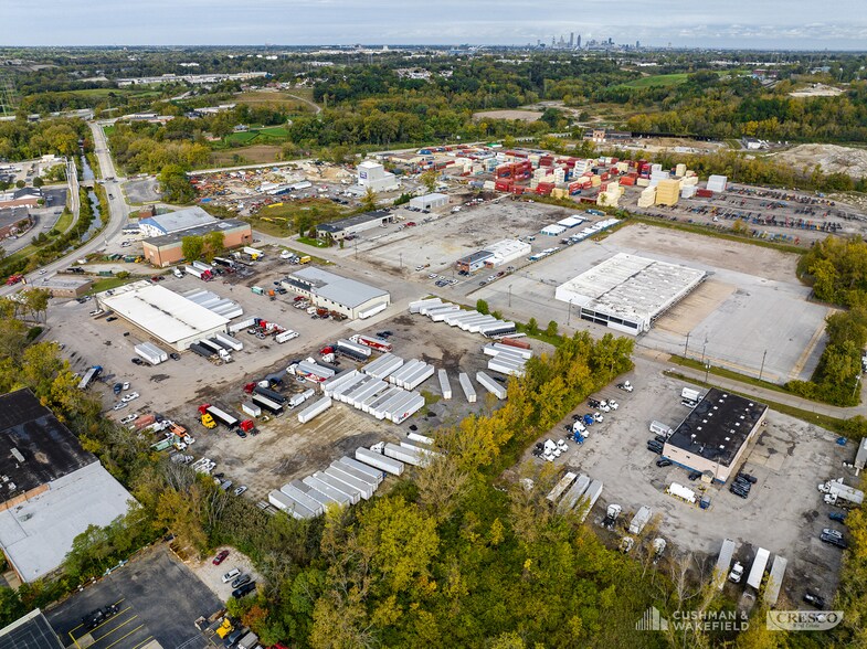 More Photos Of 8001 Old Granger Rd, Garfield Heights Warehouse For Sale