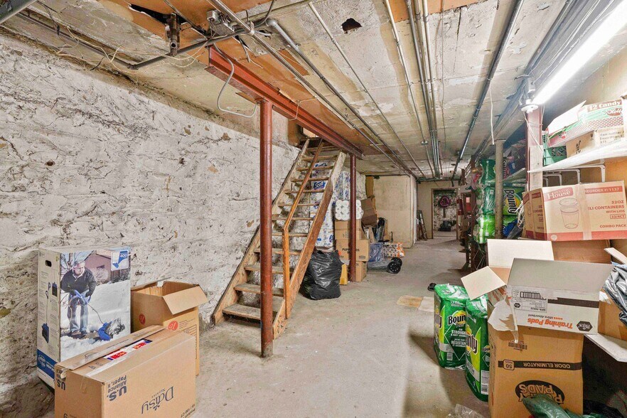 More Photos Of 6703 Myrtle Ave, Glendale Apartments For Sale