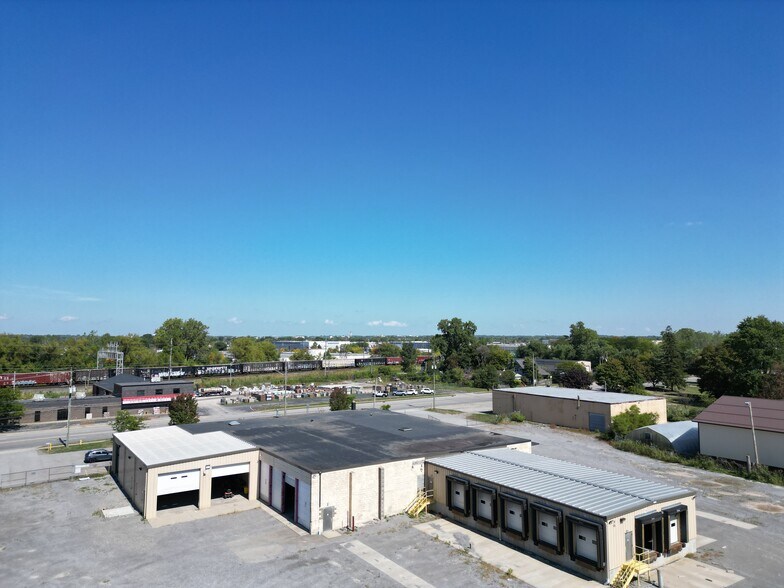 More Photos Of 3365 Broadway St, Cheektowaga Truck Terminal For Sale