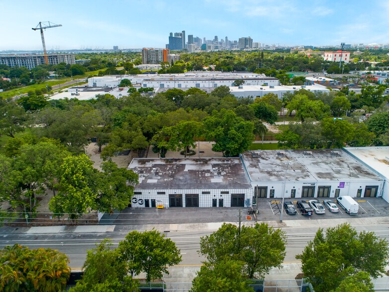 More Photos Of 340 NE 61st St, Miami Office For Lease