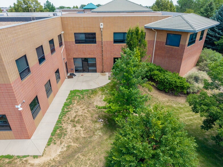 More Photos Of 413 S Arthur Ave, Louisville Flex For Sale