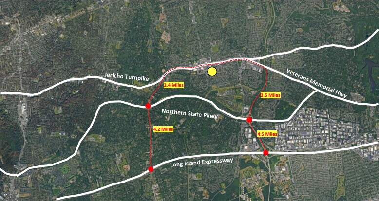 More Photos Of 5 Brayton Ct, Commack Warehouse For Lease