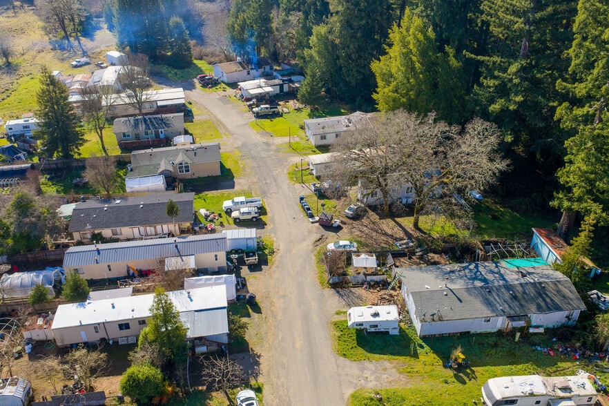 More Photos Of 14321 Branscomb Rd, Branscomb Manufactured Housing Mobile Home Park For Sale