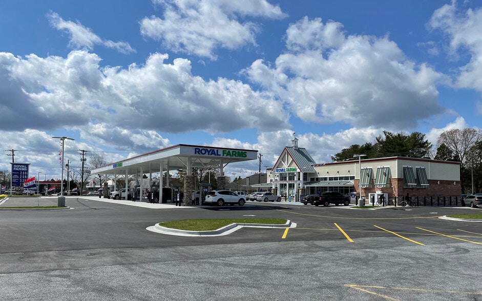 More Photos Of 402-408 N Fruitland Blvd, Salisbury Unknown For Lease