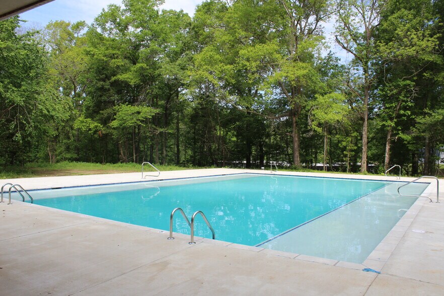 More Photos Of 780 Highway 61 N, Vicksburg Apartments For Sale