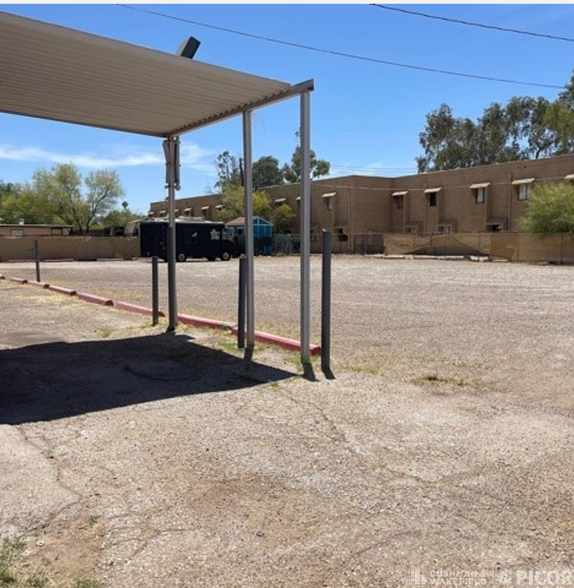 More Photos Of 201 W Fort Lowell Rd, Tucson Freestanding For Sale