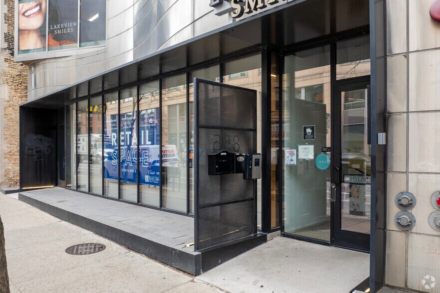 More Photos Of 855 W Belmont Ave, Chicago Office For Sale