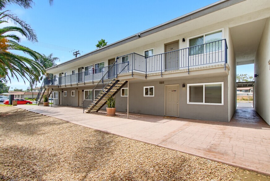 More Photos Of 330 N Juniper St, Escondido Apartments For Sale