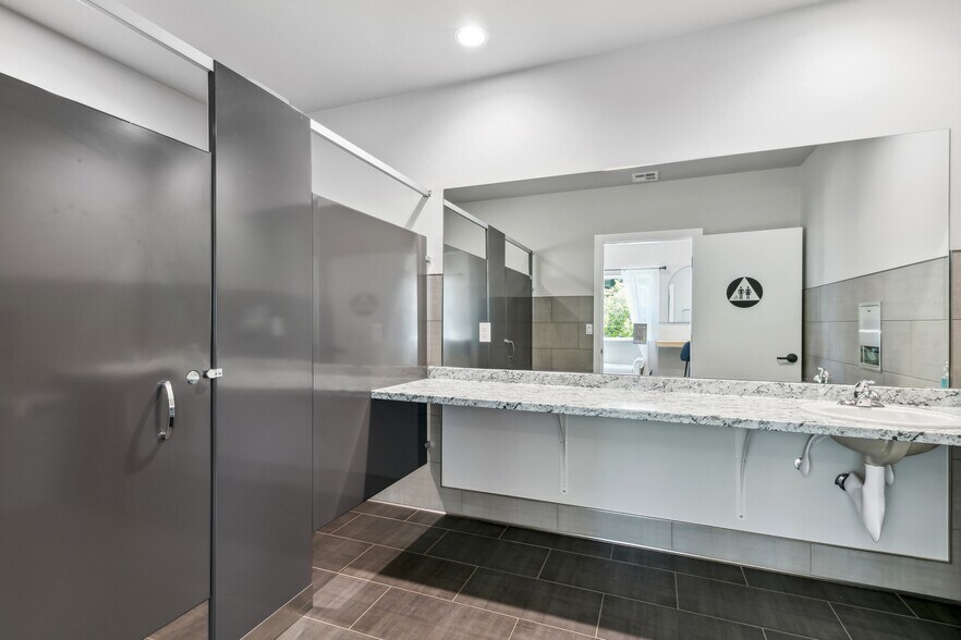 More Photos Of 2875 Larsen Dr, Camino Winery Vineyard For Sale