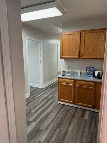 More Photos Of 610 Douglas Ave, Brewton Office Residential For Sale